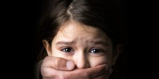 سوء استفاده جنسی در دوران کودکی